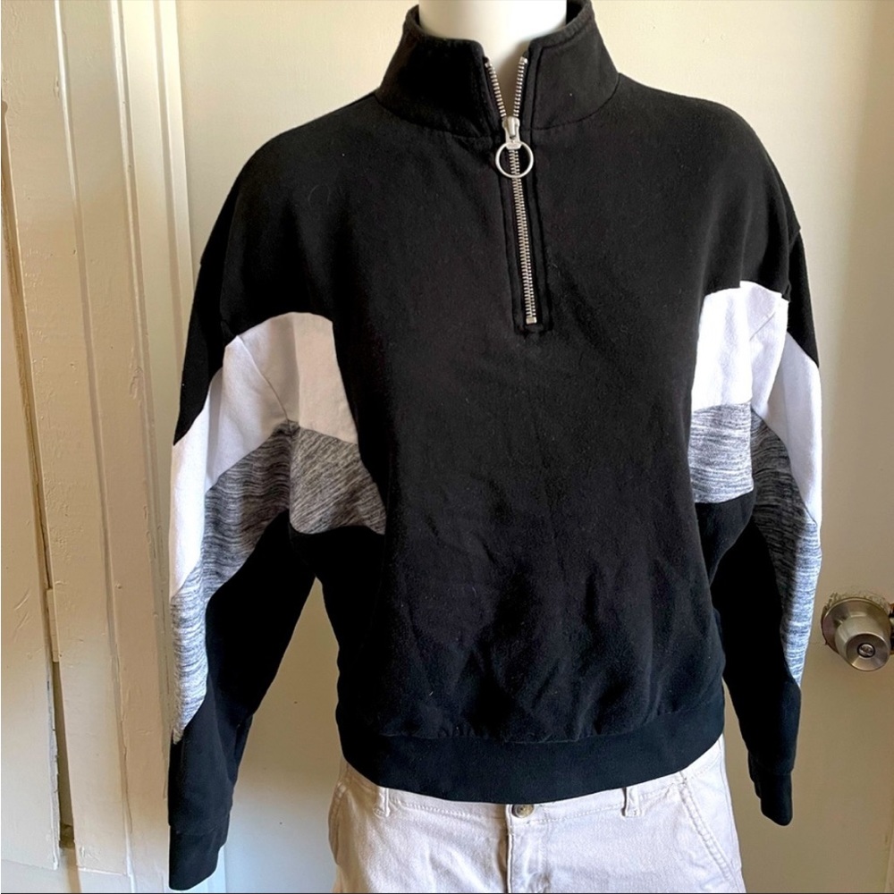 Pink VS sweater size XS